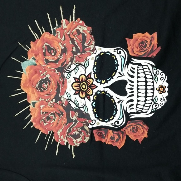 Wound Up Medium(7-9) Juniors Black Day of the Dead Sugar Skull T-shirt - Picture 5 of 6